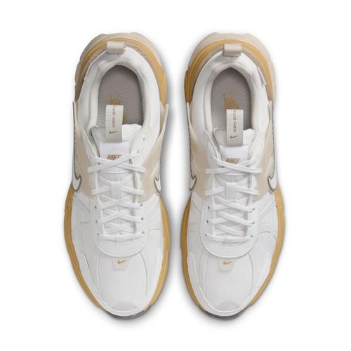 Women's Nike V2K Run GORE-TEX Sneakers - Primary Image