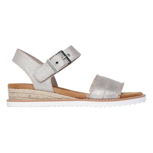 Women's Skechers Dessert Kiss Sandals - Primary Image
