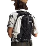 The North Face Trail Lite 12 Backpack - Thumbnail 4 of 5