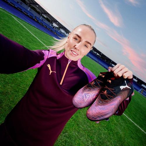 Women's Puma Future 8 Ultimate FG/AG Molded Soccer Cleats - Primary Image