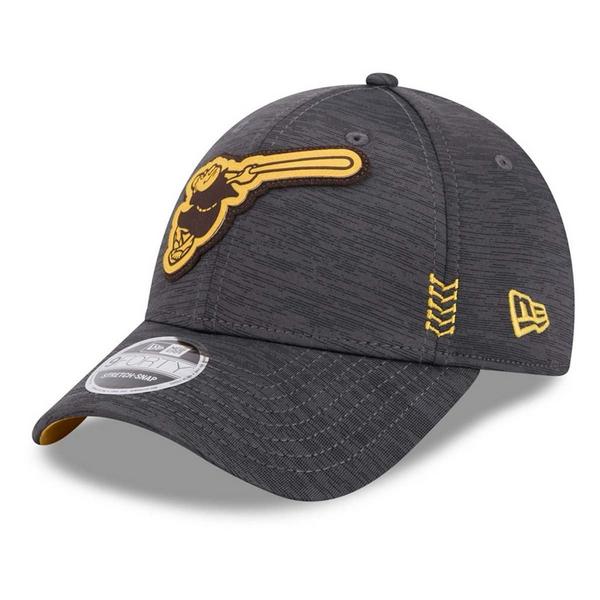 New Era Kids' San Diego Padres 9FORTY Clubhouse Snapback Hat