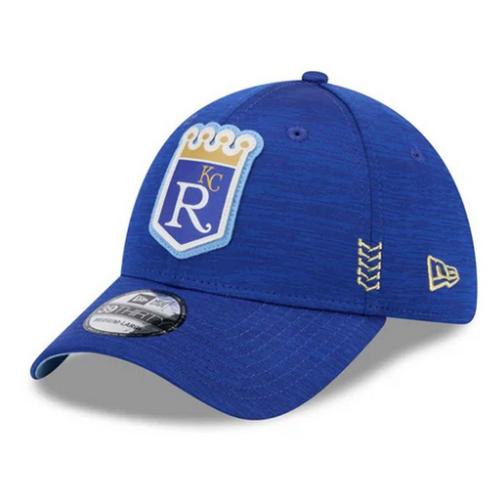 New Era Kids' Kansas City Royals 39THIRTY Clubhouse Stretch Fit Hat - Primary Image