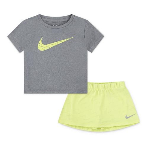 Toddler Girls' Nike Swoosh Motion Mesh Scooter T-Shirt and Shorts Set - Primary Image
