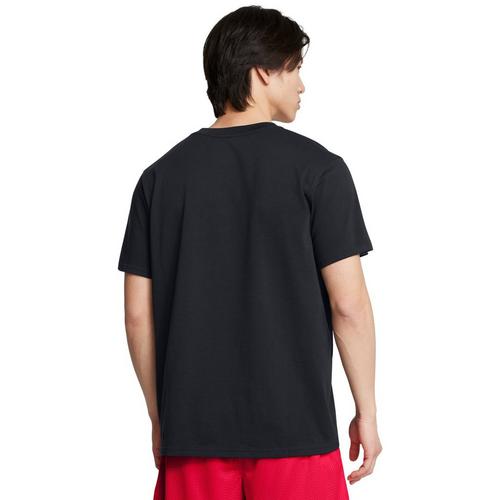 Men's Under Armour Heavyweight Armour Label T-Shirt - Primary Image
