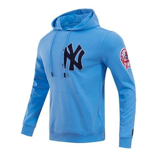 Pro Standard New York Yankees Classic Chenille Hoodie - Primary Image