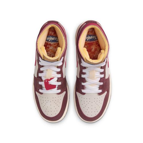 Big Kids' Air Jordan 1 Mid SE Sneakers - Primary Image