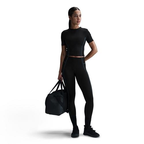 Women's Nike One Fitted T-Shirt - Primary Image