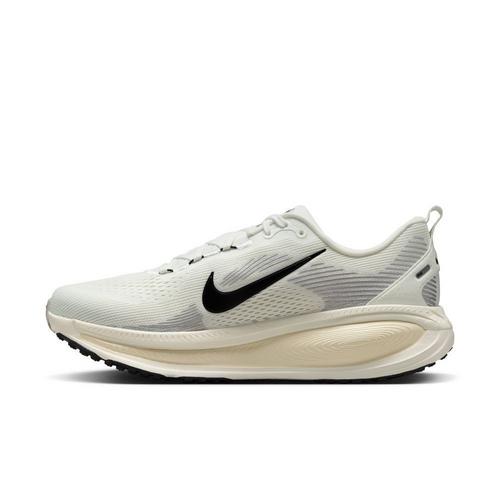 Men's Nike Vomero 18 Running Shoes - Primary Image