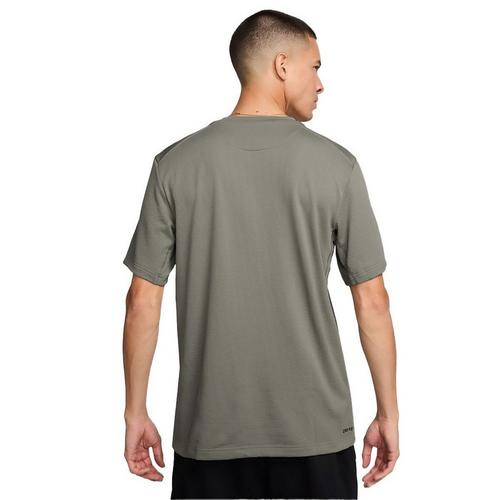 Men's Nike Primary Statement T-Shirt - Primary Image