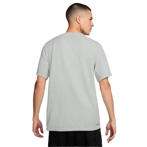 Men's Nike Primary Statement T-Shirt - Primary Image
