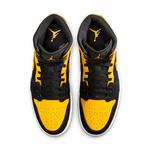 Men's Air Jordan 1 Mid SE Sneakers - Thumbnail 2 of 4