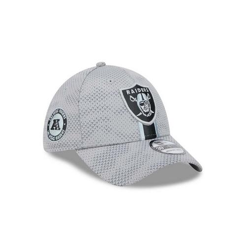 New Era Las Vegas Raiders 2024 Sideline 39Thirty Flexfit Hat - Primary Image