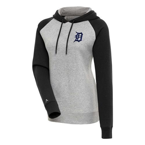 Antigua Women's Detroit Tigers Victory Raglan Hoodie - Primary Image