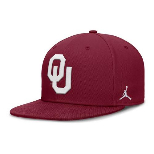 Nike Oklahoma Sooners DriFit Pro Structured Fitted Hat - Primary Image
