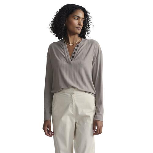Women's Varley Lottie Placket Long Sleeve V-Neck Shirt - Primary Image