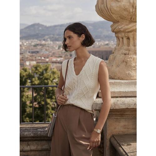 Women's Varley Kay Cable Knit Sleeveless V-Neck Sweater Vest - Primary Image