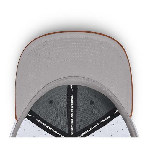 Nike Texas Longhorns DriFit Flat Brim Fitted Hat - Primary Image