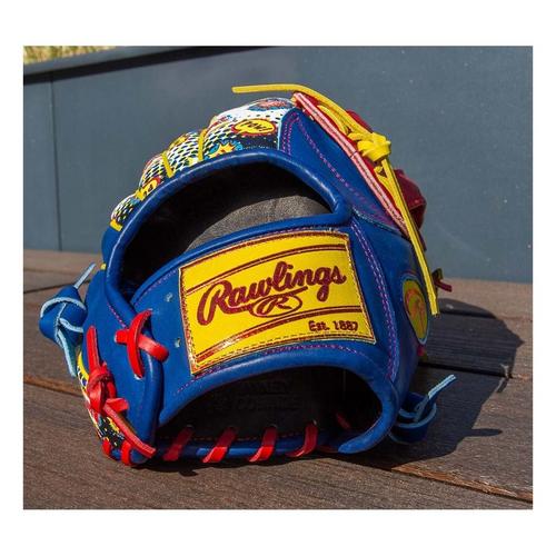 Rawlings 2025 Heart of the Hide Color Sync Comic 12.75" Outfield Baseball Glove - Primary Image