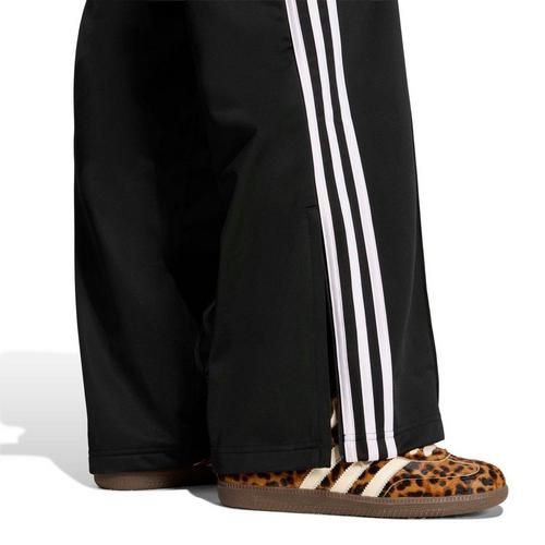Women's adidas Firebird Loose Sweatpants - Primary Image