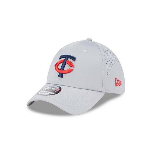 New Era Minnesota Twins Perfect 39Thirty Stretch Fit Hat - Primary Image