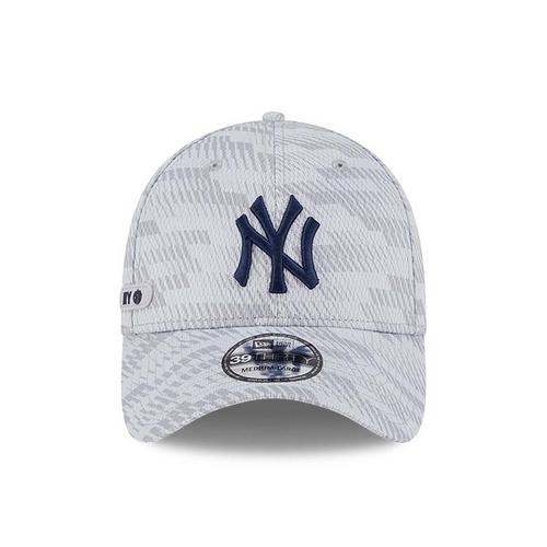 New Era New York Yankees Clubhouse 39Thirty Stretch Fit Hat - Primary Image
