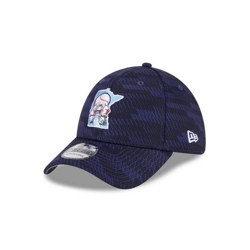 New Era Minnesota Twins Cooperstown Club 39Thirty Stretch Fit Hat - Primary Image