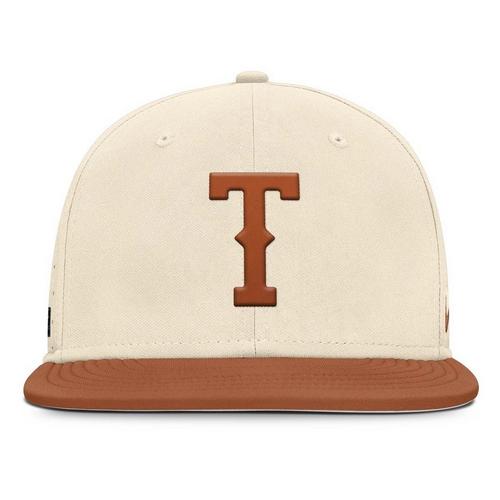 Nike Texas Longhorns DriFit Flat Brim Fitted Hat - Primary Image