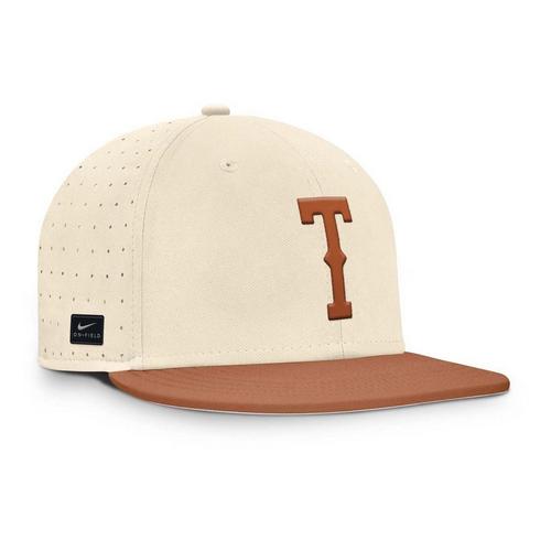 Nike Texas Longhorns DriFit Flat Brim Fitted Hat - Primary Image
