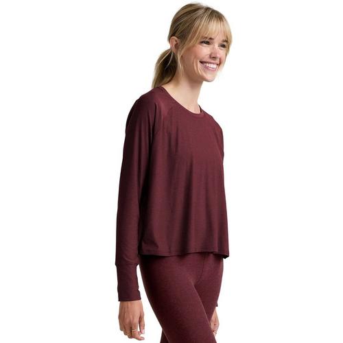 Women's Beyond Yoga Featherweight Daydreamer Long Sleeve Shirt - Primary Image