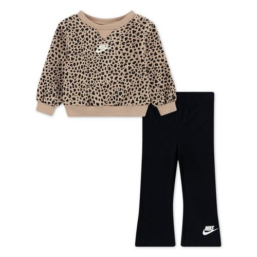Toddler Girls' Nike Wild Warmth 2-Piece Kick Flare Set - Primary Image
