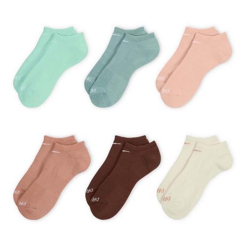 Nike Everyday Plus Medium Cushion 6 Pack No Show Socks - Primary Image
