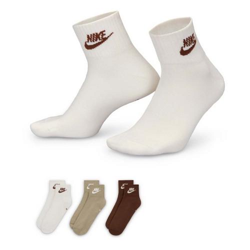 Nike Everyday Essential Medium Cushion 3 Pack Ankle Socks - Primary Image