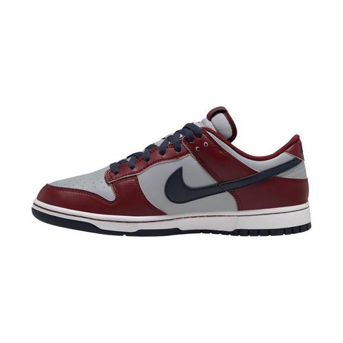 Nike Dunk Low Sneakers