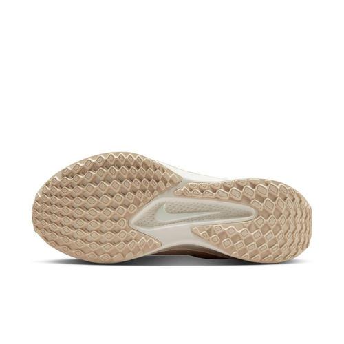 Women's Nike Quest 6 Running Shoes - Primary Image