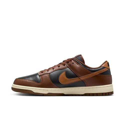 Nike Dunk Low Sneakers - Primary Image