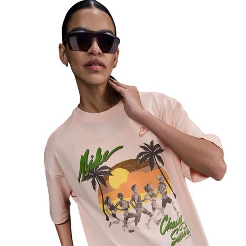 Women's Nike Sportswear Essential T-Shirt - Primary Image