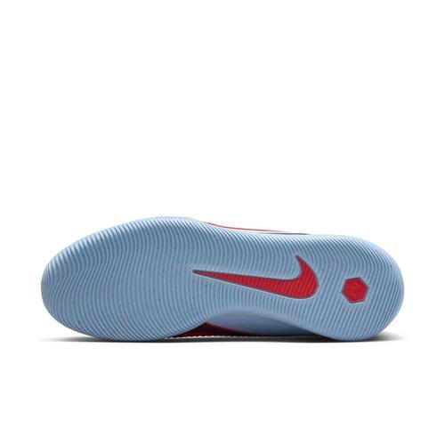 Nike Phantom 6 Low Academy Soccer Shoes - Primary Image