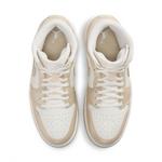 Women's Air Jordan 1 Mid SE Sneakers - Thumbnail 2 of 7