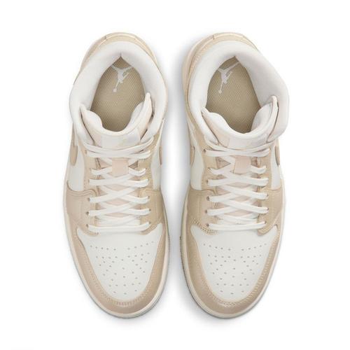 Women's Air Jordan 1 Mid SE Sneakers - Primary Image