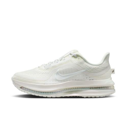 Women's Nike Pegasus Premium Running Shoes - Primary Image