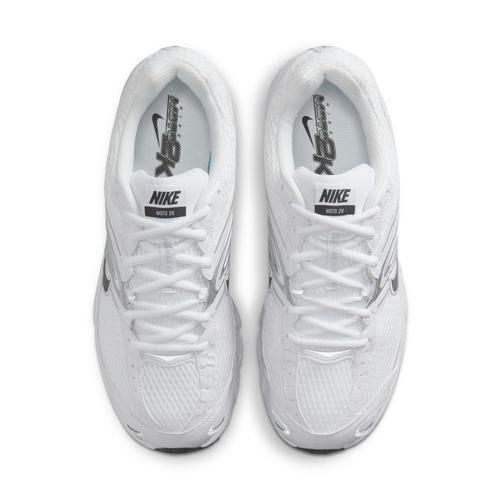 Men's Nike Air Max Moto 2K Sneakers - Primary Image