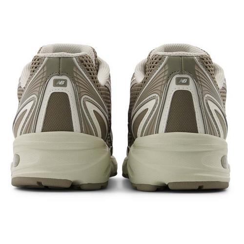 New Balance 740 Sneakers