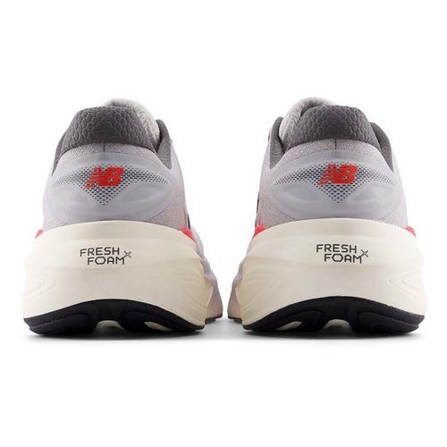 Men's New Balance Fresh Foam More v6 Running Shoes - Primary Image