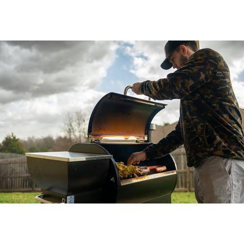 Grilla Silverbac 2.0 Pellet Grill - Primary Image
