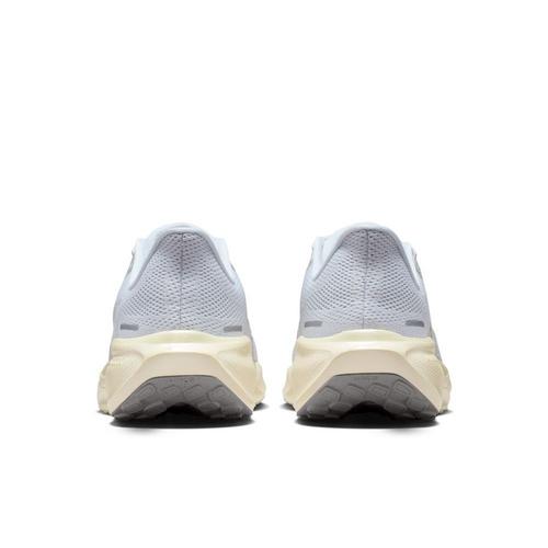 Women's Nike Pegasus 41 ESS Running Shoes - Primary Image