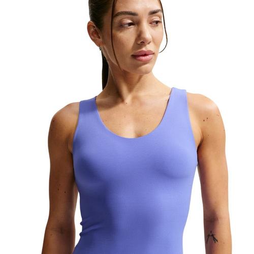 Women's Nike Zenvy Open Back Tank Top - Primary Image