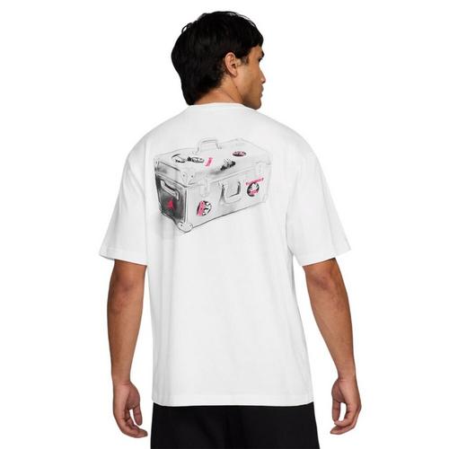 Men's Jordan NC Travel Graphic T-Shirt - Primary Image