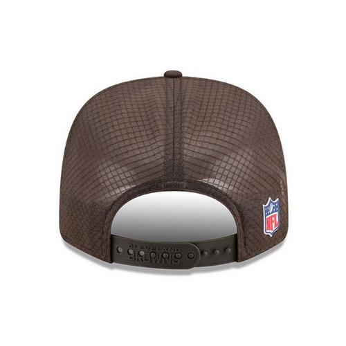 New Era Cleveland Browns 2025 Sideline 9Seventy Stretch Fit Hat - Primary Image