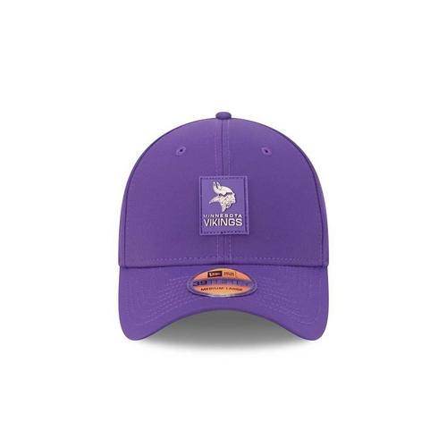 New Era Minnesota Vikings 2025 Sideline 39Thirty Stretch Fit Hat - Primary Image