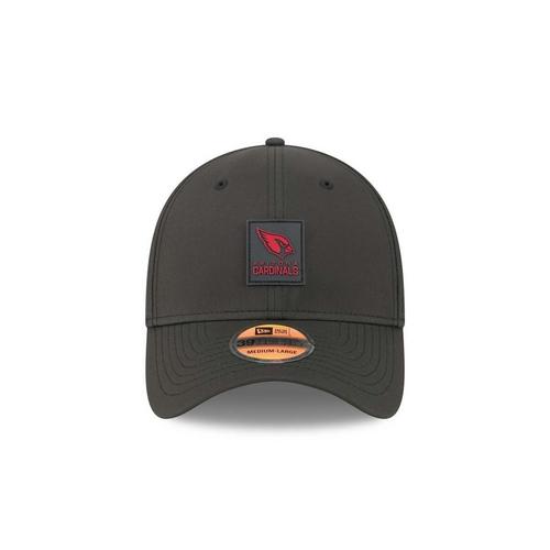 New Era Arizona Cardinals 2025 Sideline 39Thirty Stretch Fit Hat - Primary Image